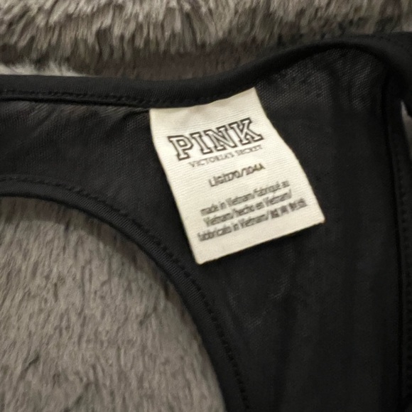 Pink cut out tank - Picture 3 of 4